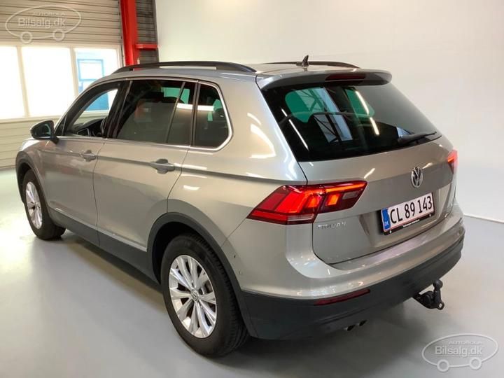 Photo 7 VIN: WVGZZZ5NZLW813572 - VOLKSWAGEN TIGUAN ESTATE 