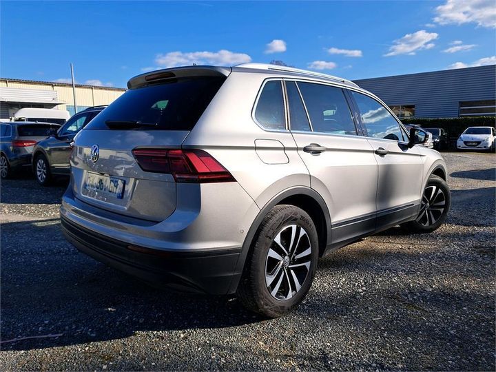 Photo 5 VIN: WVGZZZ5NZLW815939 - VOLKSWAGEN TIGUAN 