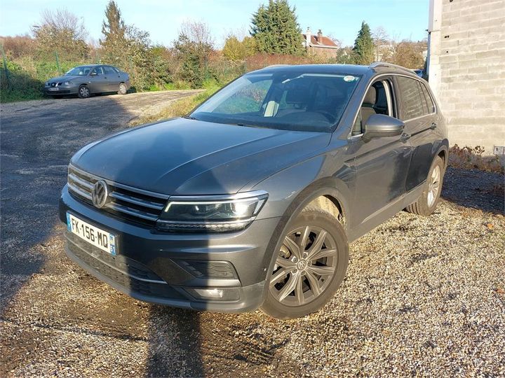 Photo 1 VIN: WVGZZZ5NZLW817405 - VOLKSWAGEN TIGUAN 