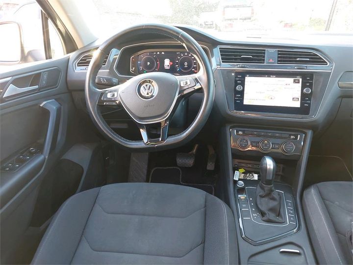 Photo 32 VIN: WVGZZZ5NZLW817405 - VOLKSWAGEN TIGUAN 