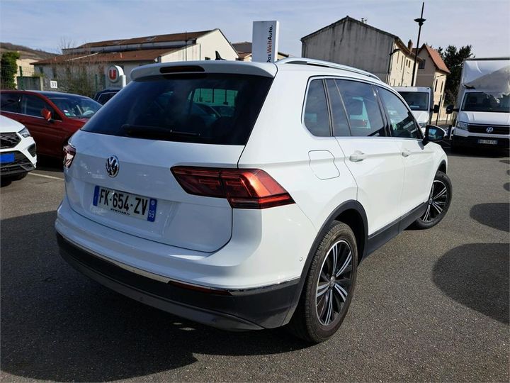 Photo 2 VIN: WVGZZZ5NZLW819230 - VOLKSWAGEN TIGUAN 