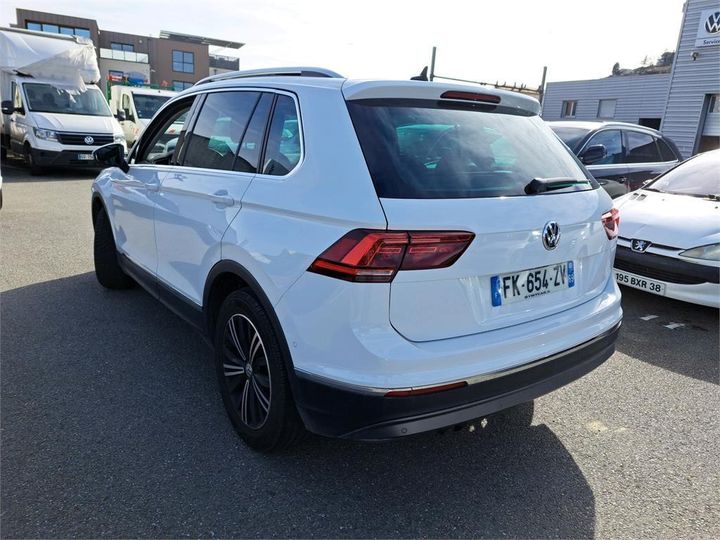 Photo 8 VIN: WVGZZZ5NZLW819230 - VOLKSWAGEN TIGUAN 