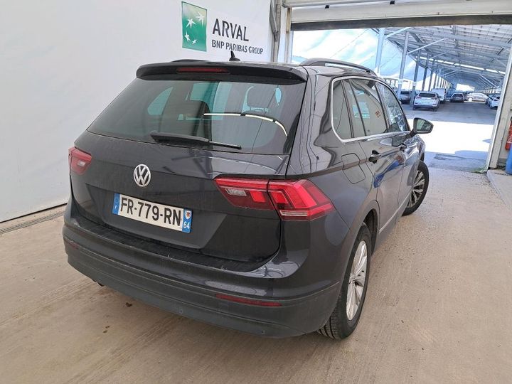 Photo 1 VIN: WVGZZZ5NZLW819374 - VW TIGUAN 