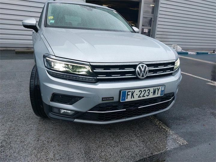 Photo 11 VIN: WVGZZZ5NZLW820363 - VOLKSWAGEN TIGUAN 