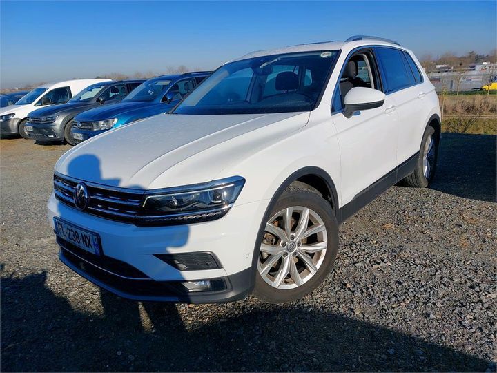 Photo 1 VIN: WVGZZZ5NZLW821713 - VOLKSWAGEN TIGUAN 