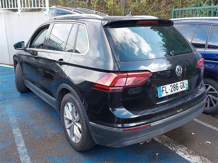 Photo 10 VIN: WVGZZZ5NZLW822874 - VOLKSWAGEN TIGUAN 