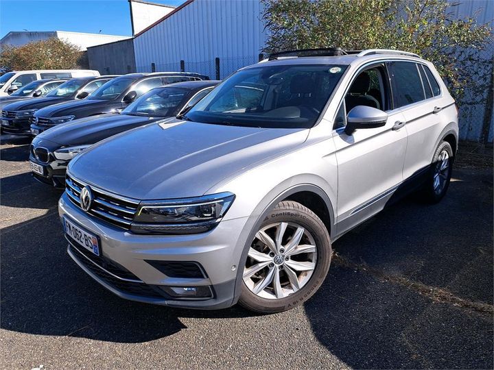 Photo 1 VIN: WVGZZZ5NZLW824305 - VOLKSWAGEN TIGUAN 