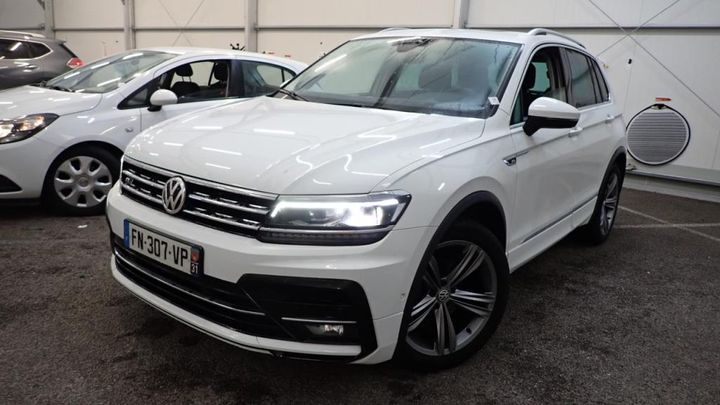 Photo 1 VIN: WVGZZZ5NZLW828352 - VOLKSWAGEN TIGUAN 