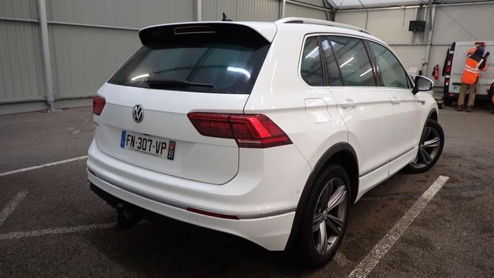 Photo 2 VIN: WVGZZZ5NZLW828352 - VOLKSWAGEN TIGUAN 