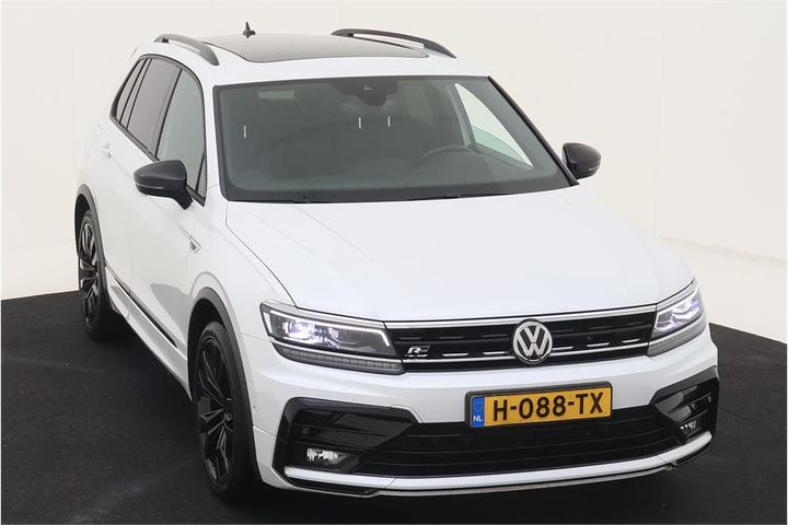 Photo 1 VIN: WVGZZZ5NZLW831822 - VW TIGUAN 