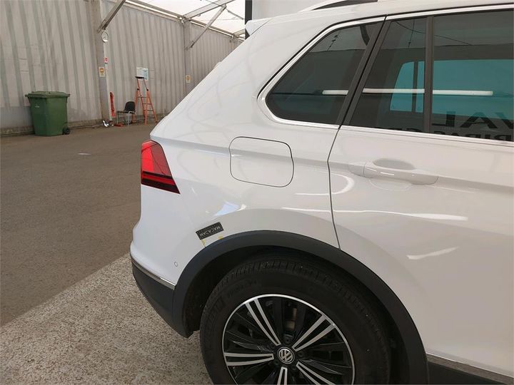 Photo 29 VIN: WVGZZZ5NZLW837355 - VOLKSWAGEN TIGUAN 