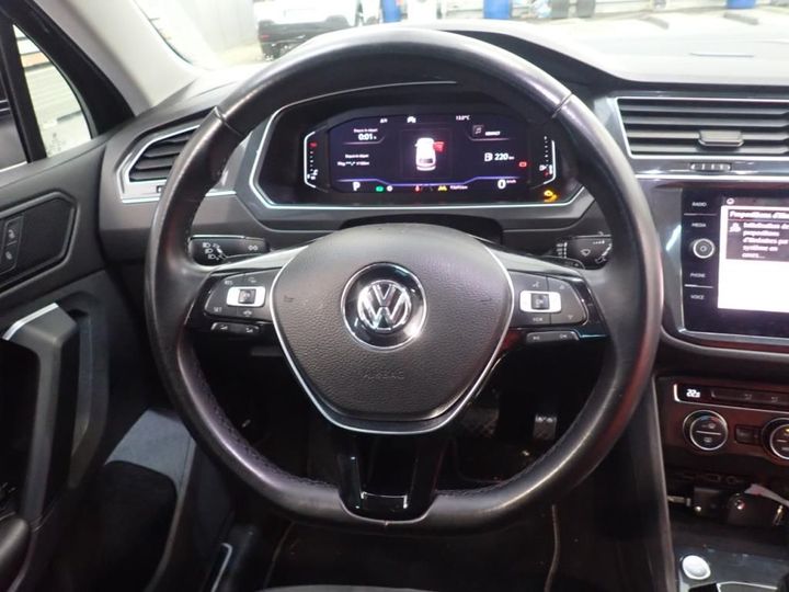 Photo 11 VIN: WVGZZZ5NZLW846366 - VOLKSWAGEN TIGUAN 