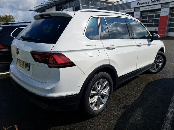 Photo 18 VIN: WVGZZZ5NZLW847720 - VW TIGUAN 