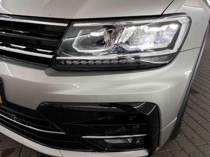 Photo 12 VIN: WVGZZZ5NZLW857822 - VOLKSWAGEN TIGUAN 