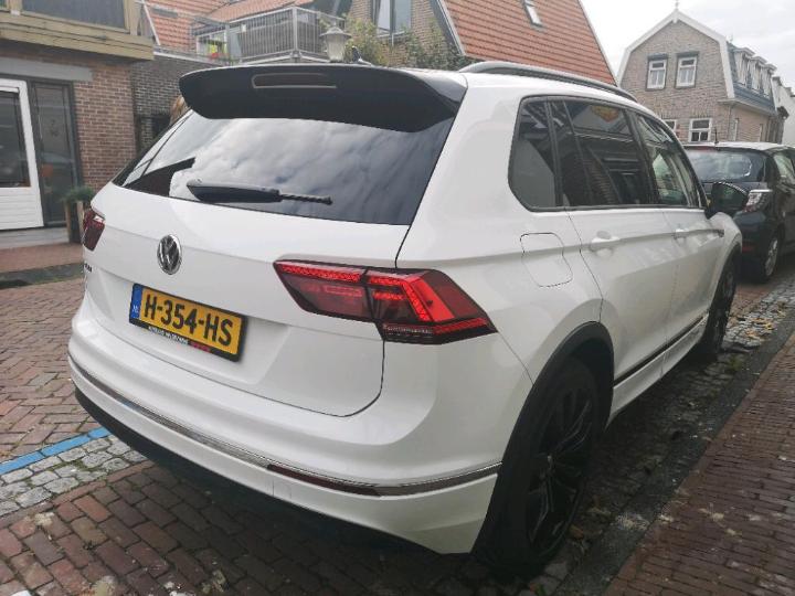 Photo 3 VIN: WVGZZZ5NZLW858326 - VOLKSWAGEN TIGUAN 