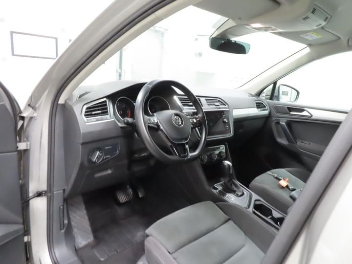 Photo 6 VIN: WVGZZZ5NZLW859766 - VOLKSWAGEN TIGUAN 