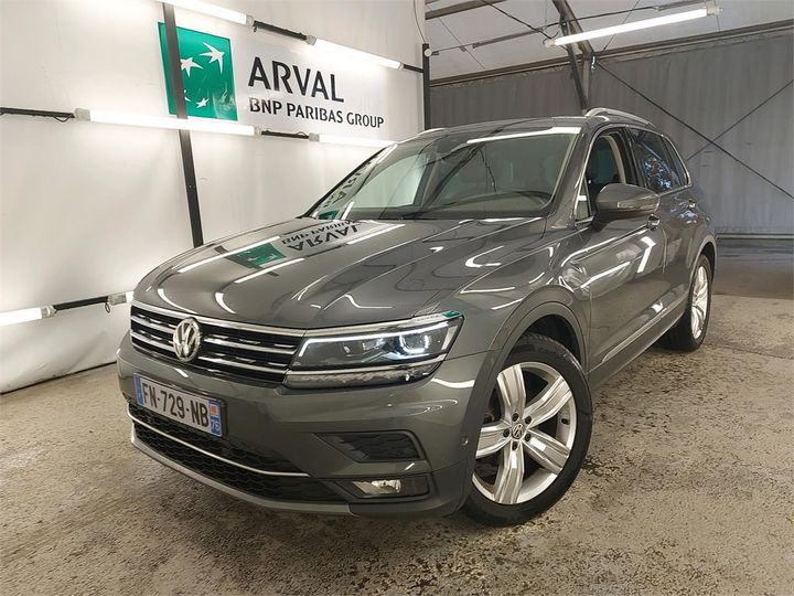 Photo 1 VIN: WVGZZZ5NZLW864163 - VOLKSWAGEN TIGUAN 