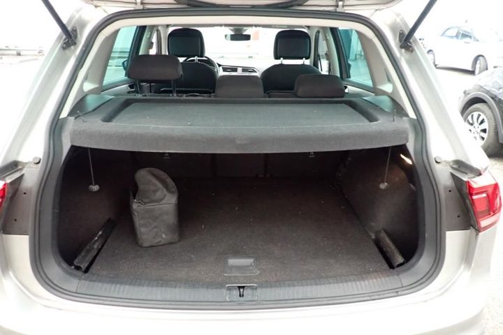 Photo 3 VIN: WVGZZZ5NZLW874648 - VOLKSWAGEN TIGUAN 