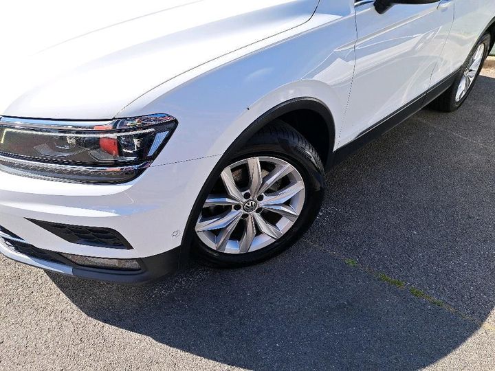 Photo 10 VIN: WVGZZZ5NZLW876741 - VW TIGUAN 