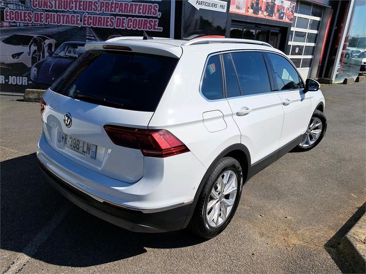 Photo 19 VIN: WVGZZZ5NZLW876741 - VW TIGUAN 