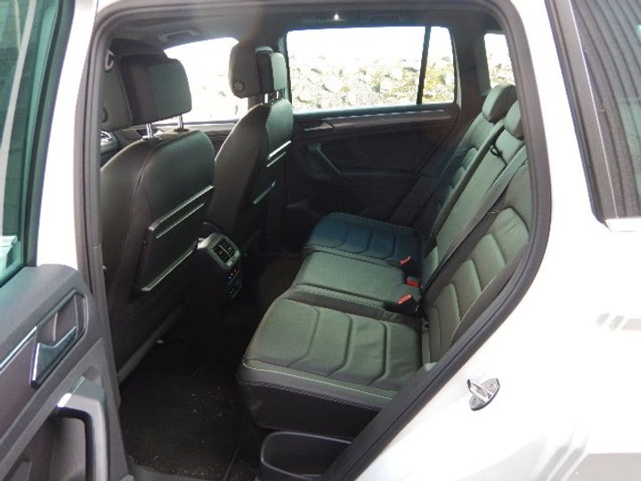 Photo 8 VIN: WVGZZZ5NZLW883140 - VOLKSWAGEN TIGUAN 