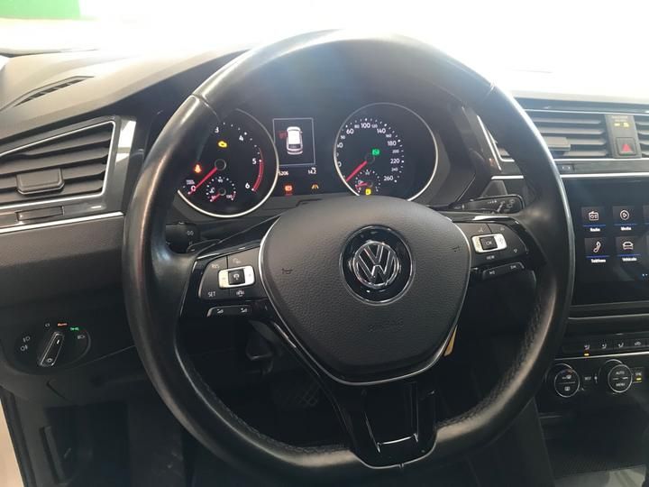 Photo 6 VIN: WVGZZZ5NZLW898838 - VOLKSWAGEN TIGUAN CITY CAR 