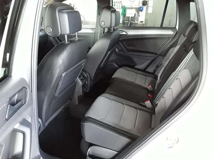 Photo 12 VIN: WVGZZZ5NZLW902215 - VOLKSWAGEN TIGUAN SUV 