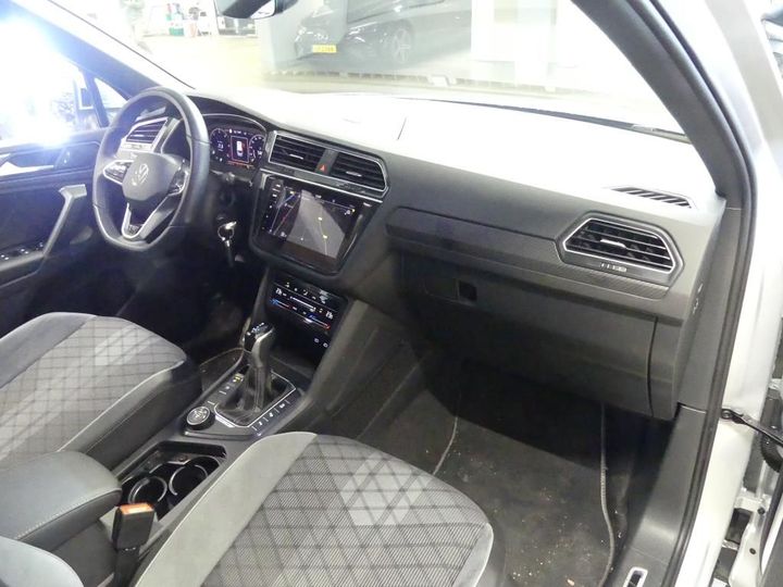 Photo 4 VIN: WVGZZZ5NZMW008583 - VOLKSWAGEN TIGUAN 