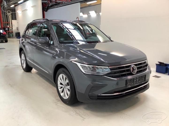 Photo 3 VIN: WVGZZZ5NZMW026608 - VOLKSWAGEN TIGUAN SUV 