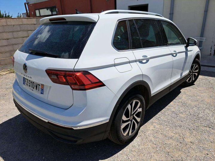 Photo 2 VIN: WVGZZZ5NZMW068403 - VW TIGUAN 