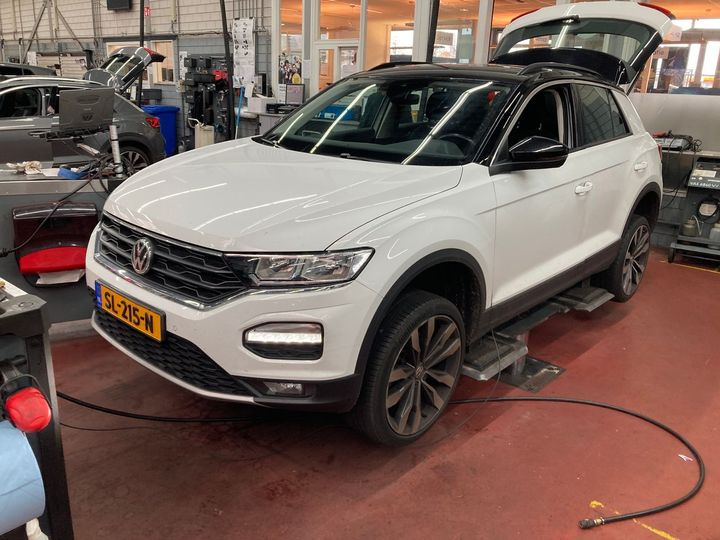 Photo 4 VIN: WVGZZZA1ZJV031732 - VOLKSWAGEN T-ROC 