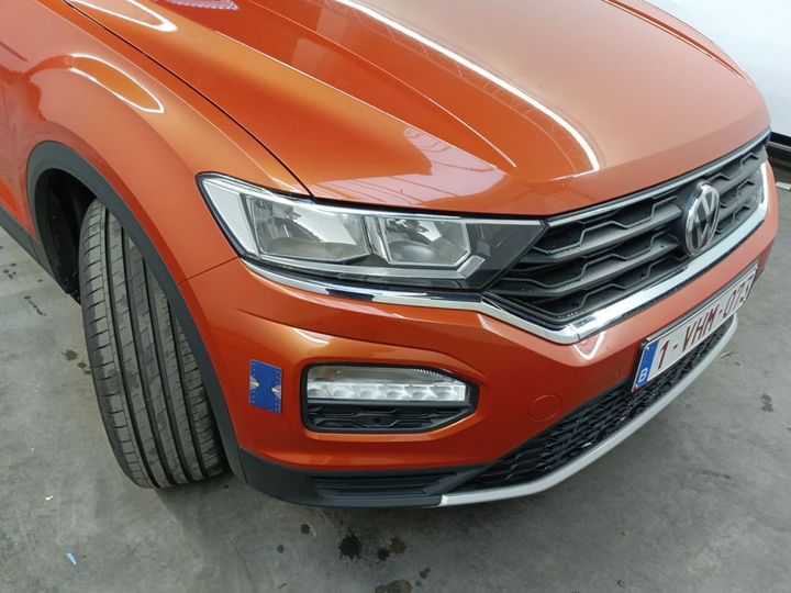 Photo 24 VIN: WVGZZZA1ZKV033842 - VW T-ROC '17 