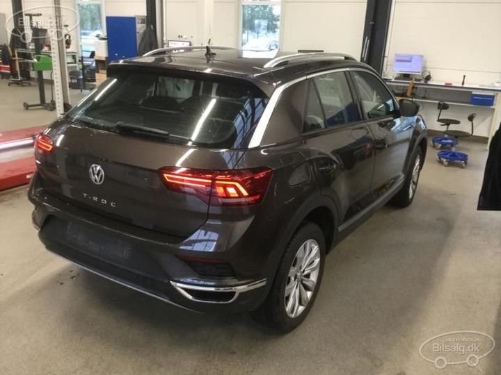 Photo 18 VIN: WVGZZZA1ZKV074079 - VOLKSWAGEN T-ROC SUV 