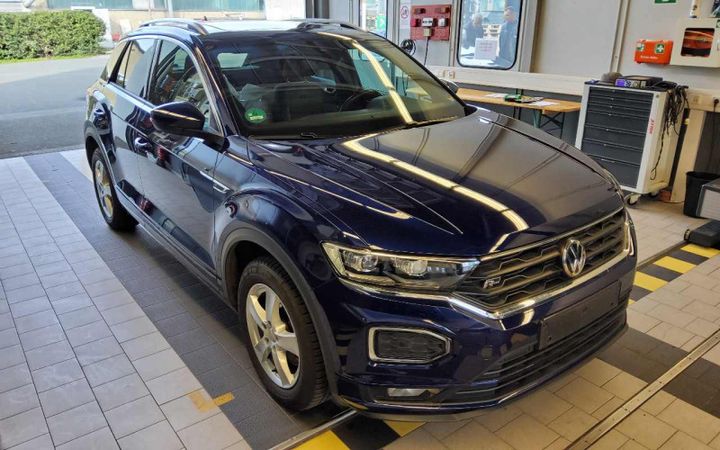 Photo 2 VIN: WVGZZZA1ZKV100188 - VOLKSWAGEN T-ROC (A11)(09.2017-&GT2021) 