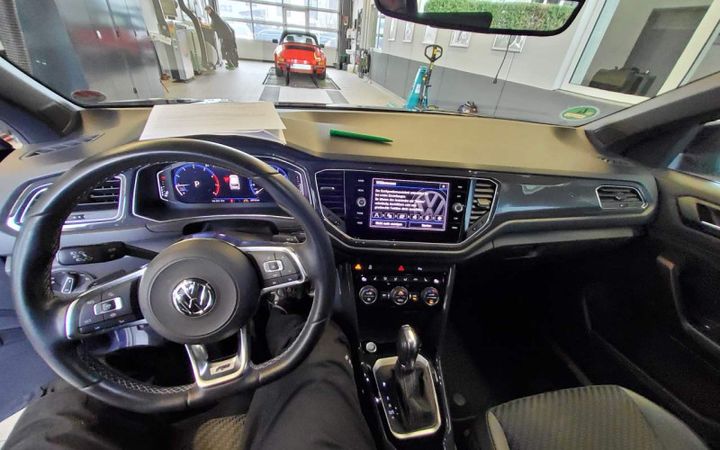 Photo 5 VIN: WVGZZZA1ZKV100188 - VOLKSWAGEN T-ROC (A11)(09.2017-&GT2021) 