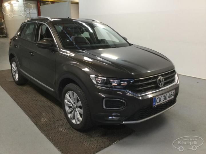 Photo 18 VIN: WVGZZZA1ZKV100277 - VOLKSWAGEN T-ROC SUV 