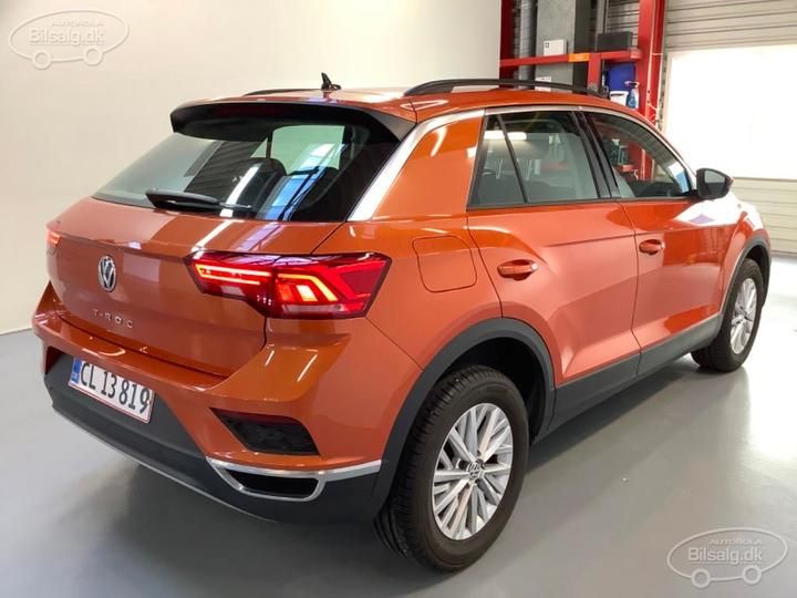 Photo 5 VIN: WVGZZZA1ZKV121578 - VOLKSWAGEN T-ROC SUV 