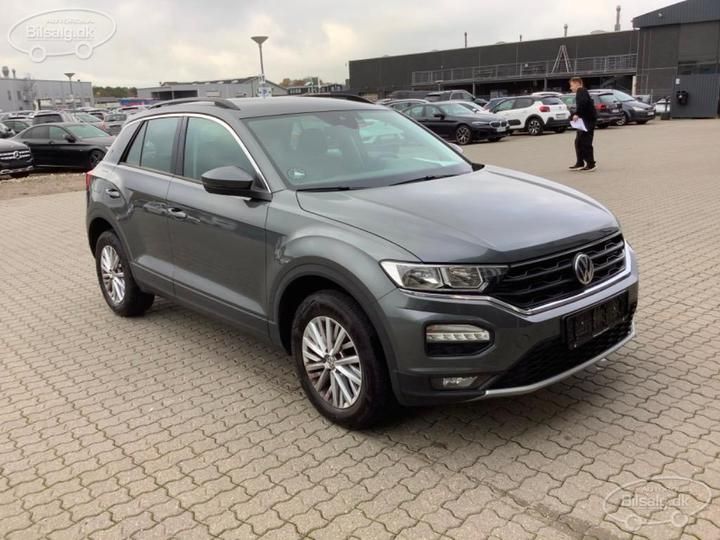 Photo 2 VIN: WVGZZZA1ZKV143825 - VOLKSWAGEN T-ROC SUV 