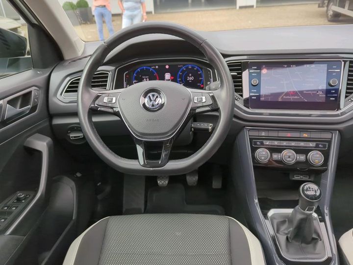 Photo 5 VIN: WVGZZZA1ZKV163111 - VW T-ROC 