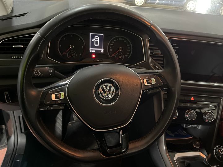 Photo 4 VIN: WVGZZZA1ZKV166895 - VW T-ROC '17 