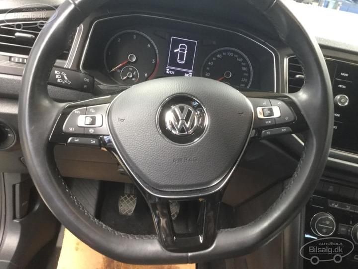 Photo 5 VIN: WVGZZZA1ZLV022917 - VOLKSWAGEN T-ROC SUV 