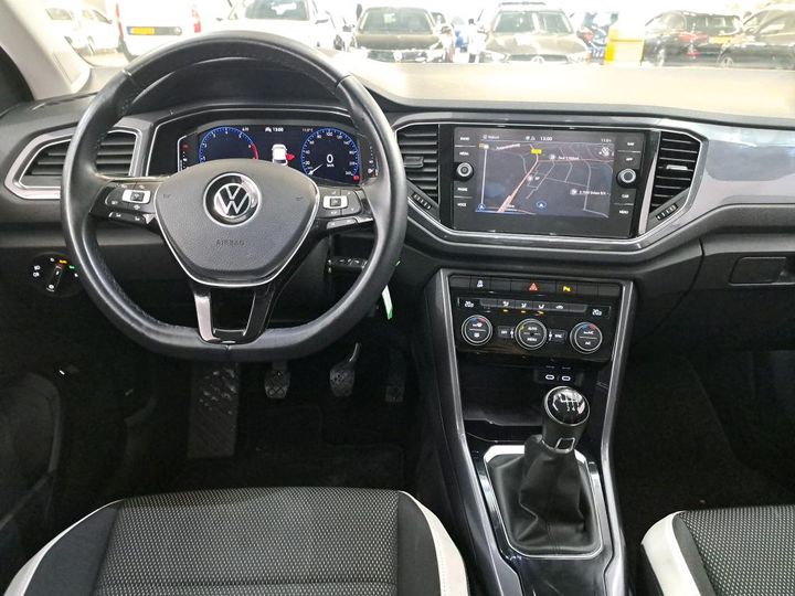 Photo 19 VIN: WVGZZZA1ZMV080462 - VW T-ROC 