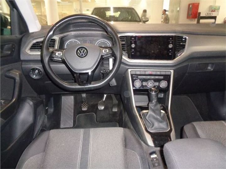 Photo 8 VIN: WVGZZZA1ZMV162682 - VW T-ROC 