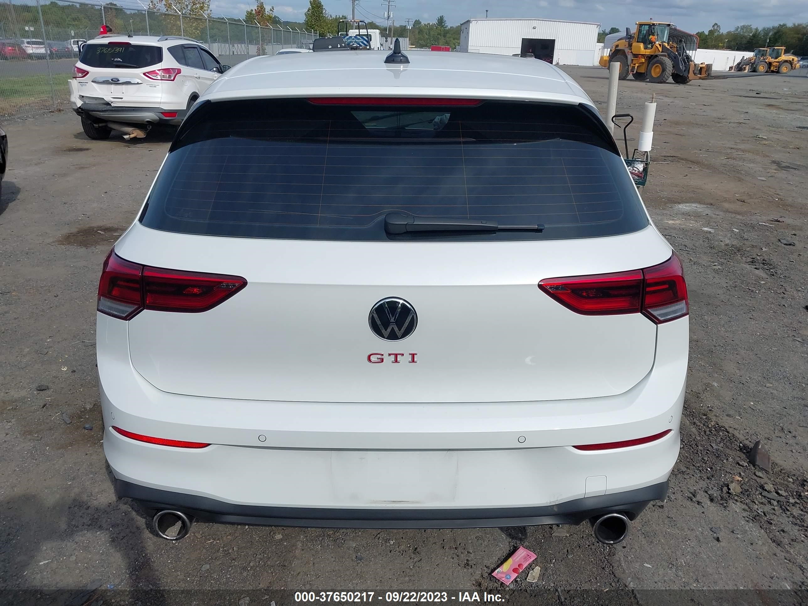 Photo 16 VIN: WVW3A7CD5PW134012 - VOLKSWAGEN GOLF GTI 