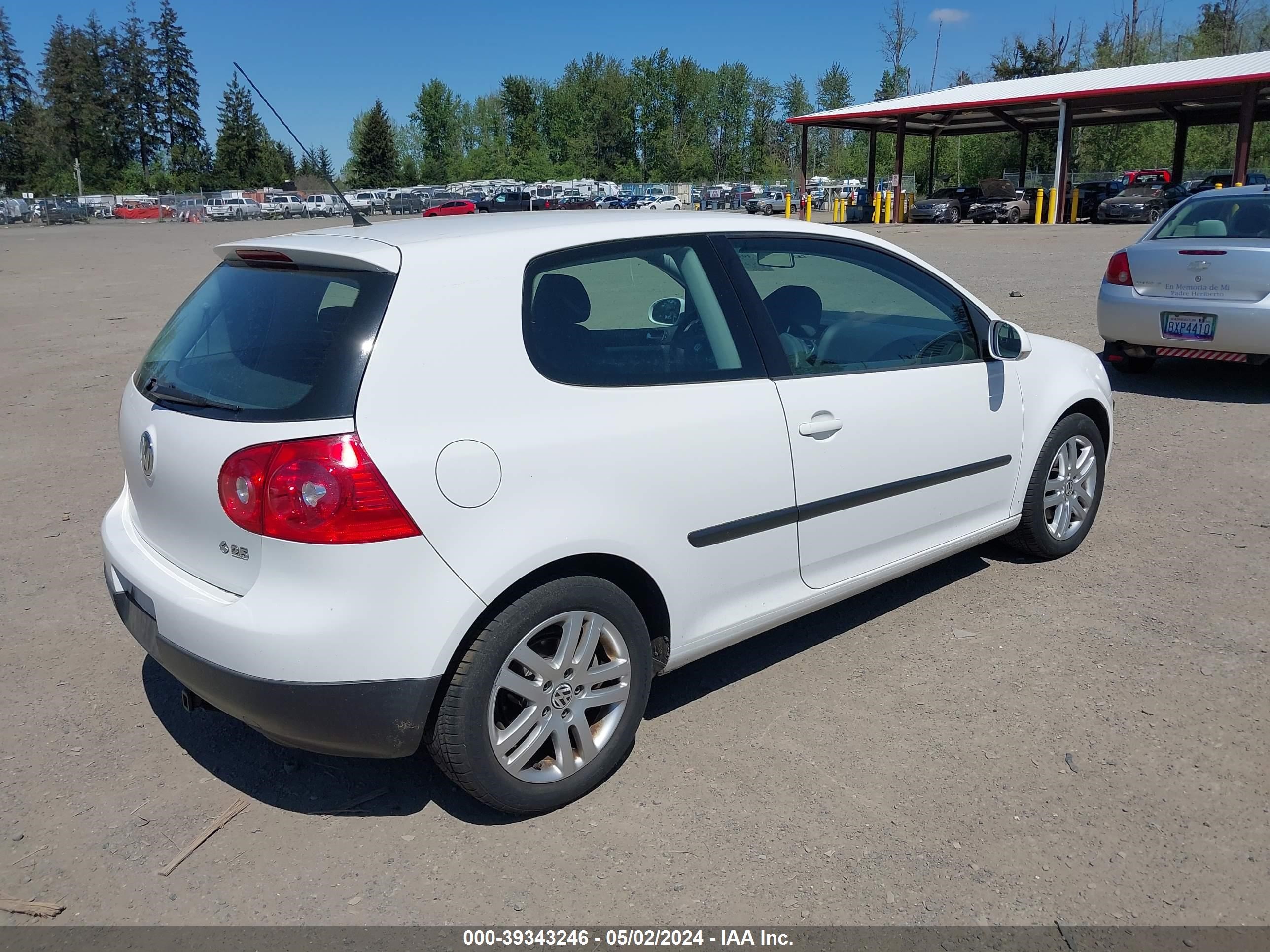 Photo 3 VIN: WVWAA71KX9W027906 - VOLKSWAGEN GOLF 