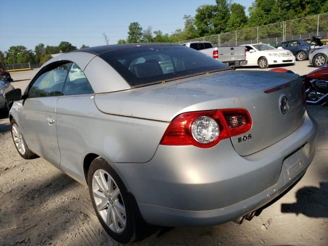 Photo 2 VIN: WVWAA7AH7AV020913 - VOLKSWAGEN EOS TURBO 