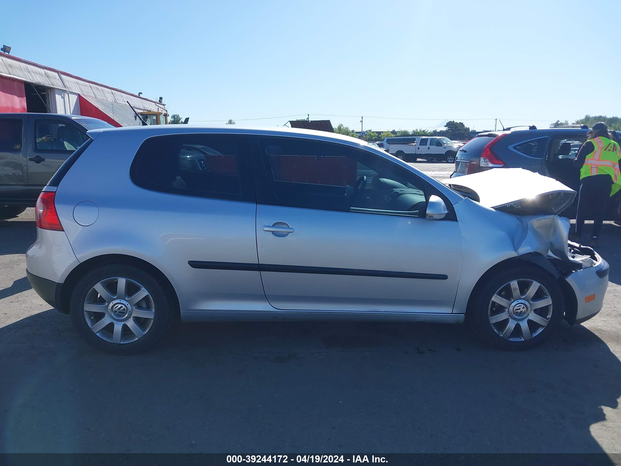 Photo 12 VIN: WVWAB71K19W035275 - VOLKSWAGEN GOLF 