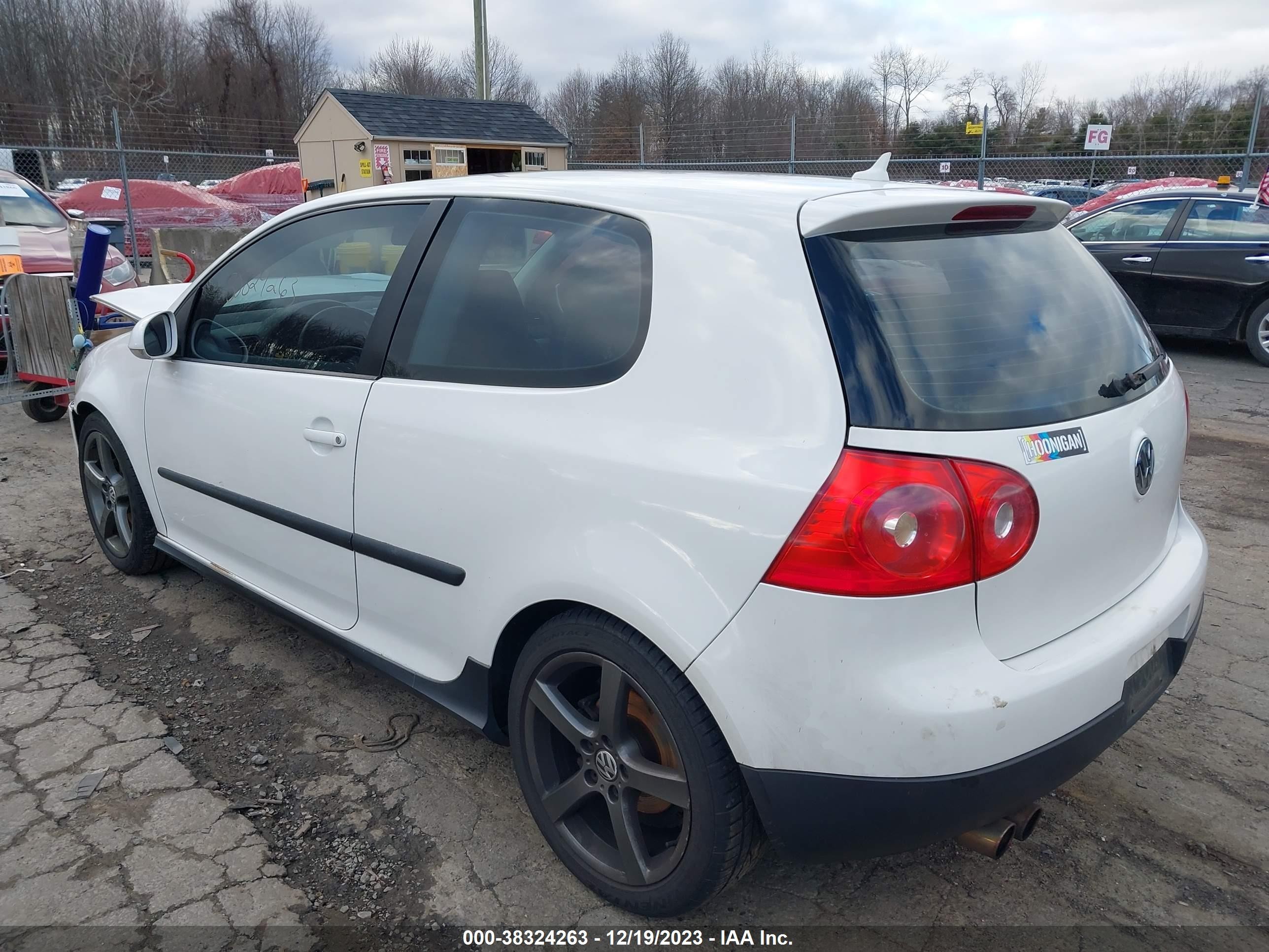 Photo 2 VIN: WVWAB71K48W093220 - VOLKSWAGEN GOLF 