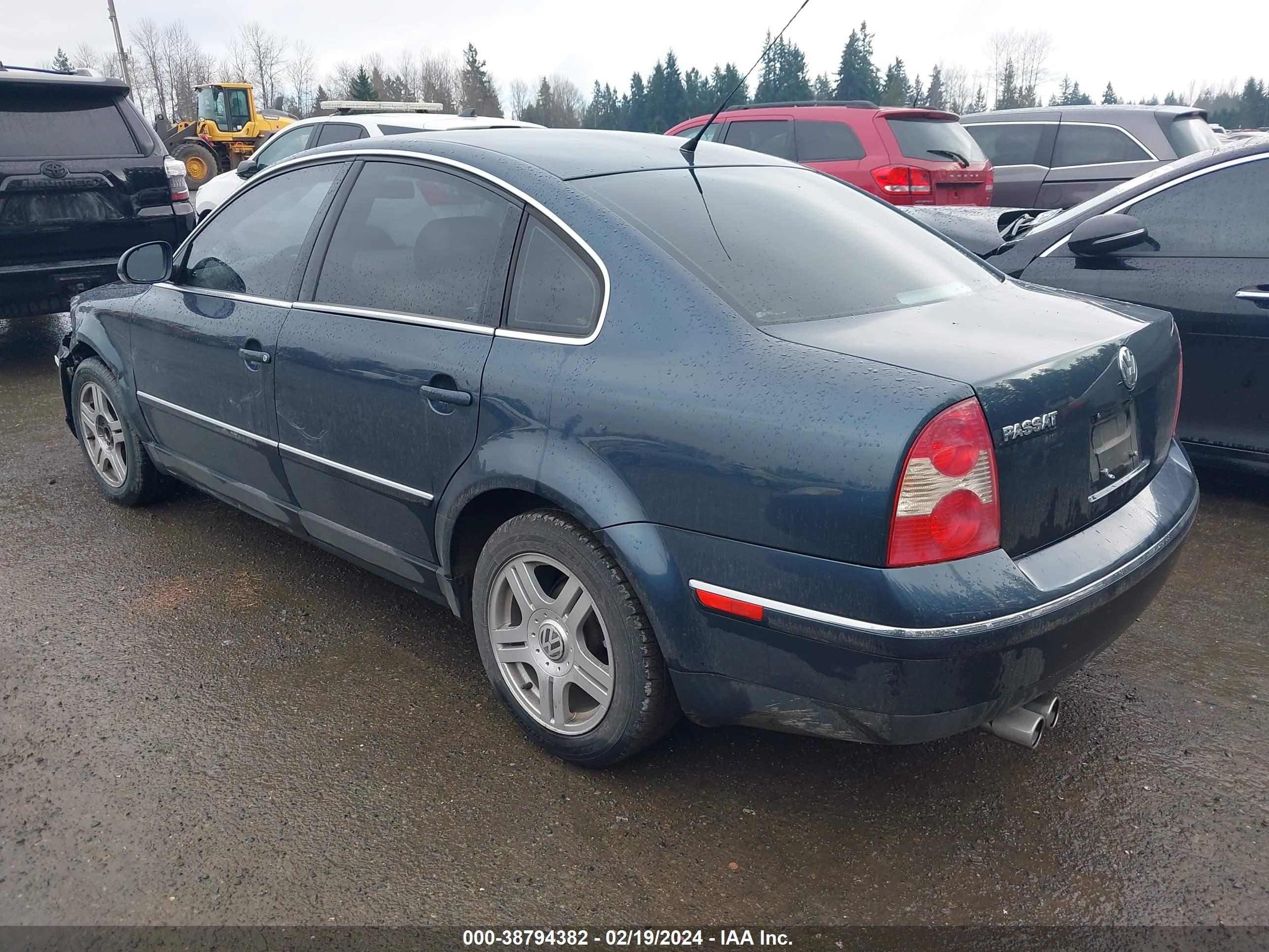 Photo 2 VIN: WVWAD63B15P035198 - VOLKSWAGEN PASSAT 