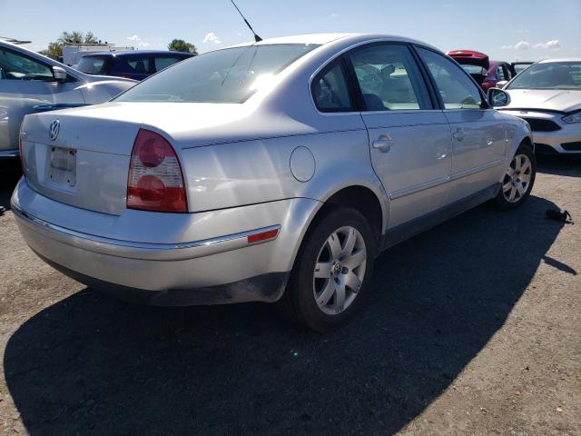 Photo 2 VIN: WVWAD63B45P001725 - VOLKSWAGEN PASSAT 